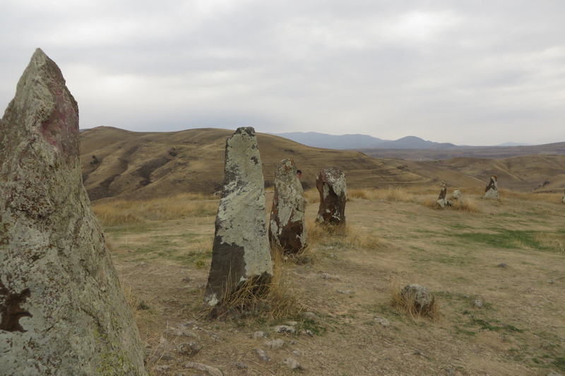 Karahunj, Northern line of stones