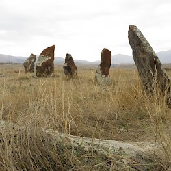 Karahunj, Northern line of stones