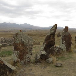 Karahunj, Stone circle