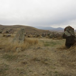 Karahunj, Stone circle