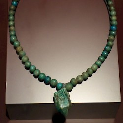 Kerma, Necklace