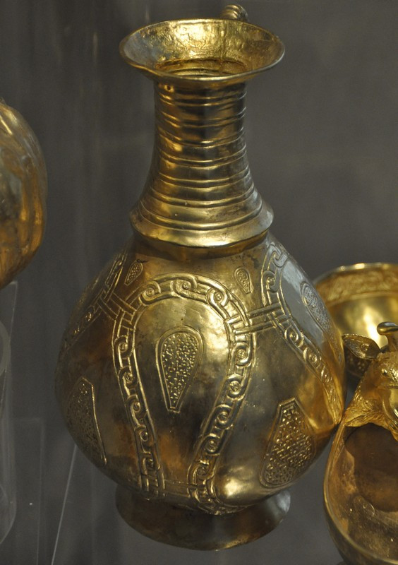 Sânnicolau Mare, Nagyszentmiklós treasure, Gold jar (copy)