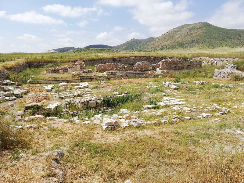 Tigranocerta, Churches