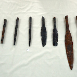 Soumaa d'el Khroub, Spearheads