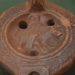 Timgad, Oil lamp with Europa