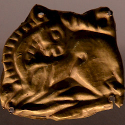Agighiol Tumulus, Applique