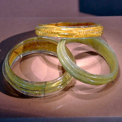 Manching, Glass armilla