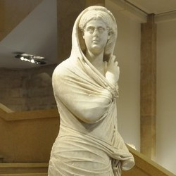 Beirut, Statue of a Roman lady