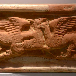Kerkouane, Altar with griffins
