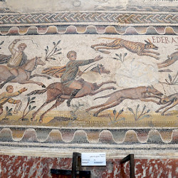 Uthina, House of the Laberii, Mosaic of hunters