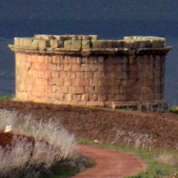 Tiddis, Tomb of Lollius Urbicus