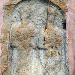 Madauros, Tombstone of a couple