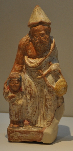 Pella, Figurine of a paidagogos