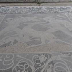 Pella, House of the Abduction of Helen, Mosaic of a stag hunt