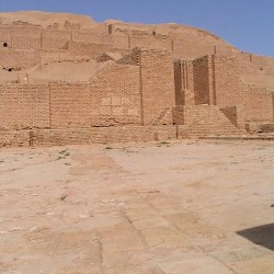 Choga Zanbil, Ziggurat, Main access