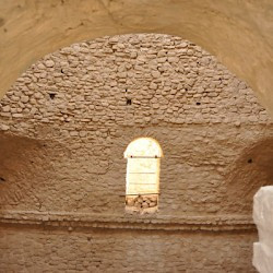 Firuzabad, Palace of Ardašir, one of the domes, seen from the gallery