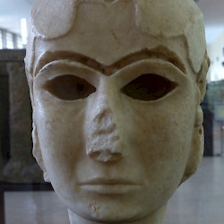 Uruk, Portrait of a Sumerian woman (Jamdat Nasr Period)