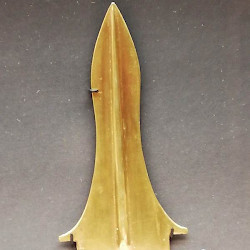 Perșinari, Gold dagger (Middle Bronze)