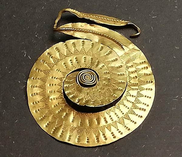 Sarasău, Gold hoard (Late Bronze)