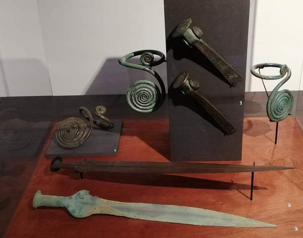 Ighiel, Treasury (Middle Bronze)