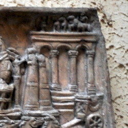 Foligno, Relief of the Circus Maximus, Detail: the Arch of Titus? (cast)