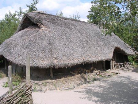 Ezinge, Reconstruction of a "terpen" farm