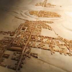 Lutetia, Model of the Roman city, seen from the south