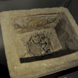 Carnuntum, Remains of a cremation