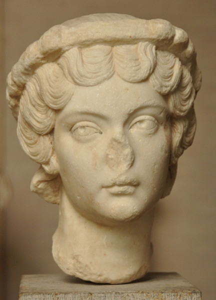 A young Faustina II
