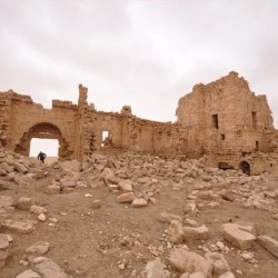 Qasr Bshir, Rubbish at the court