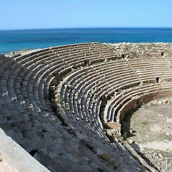 Lepcis, Amphitheater, seats