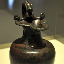 Ephesus, Oinochoe