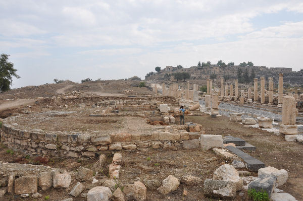 Gadara, Baths
