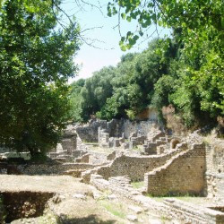 Buthrotum, Stoa and temple of Athena