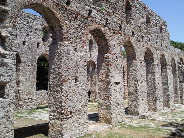 Buthrotum, Basilica
