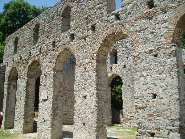 Buthrotum, Basilica