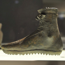 Tongeren, Votive offering of a foot