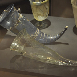 Byzantine glass drinking horns from an Avar tomb