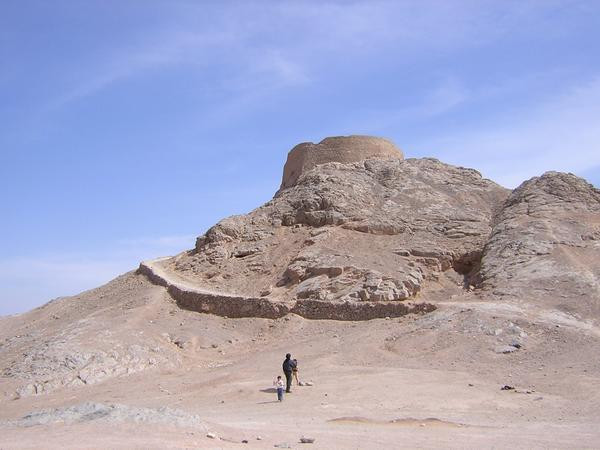 Yazd, Southeastern "tower of silence"