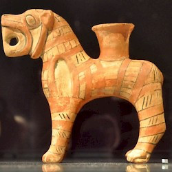 Old-Assyrian rhyton