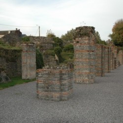 Bavay, Basilica