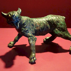 Bavay, Roman figurine of a panther