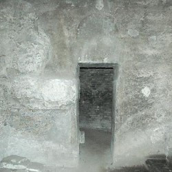 Rome, Mausoleum of Augustus, Inner tomb