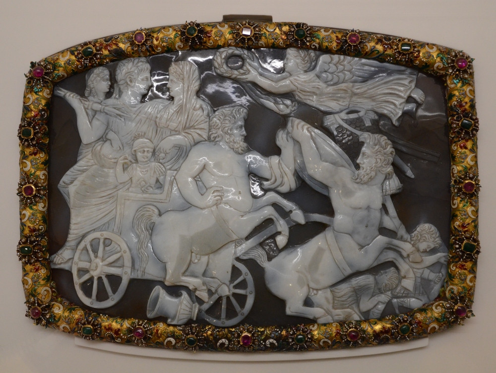 The Great Leiden Constantine Cameo