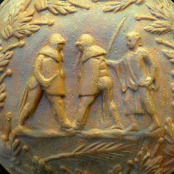 Disk with the beginning of a fight between two gladiators