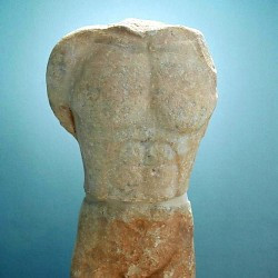 Megara, Kouros