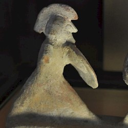 Megara, Figurine of two hoplites