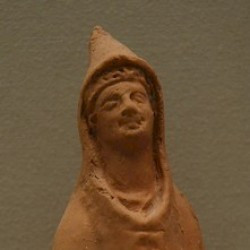 Amphipolis, Figurine of a cloaked man
