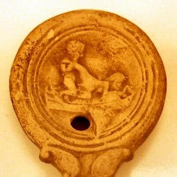 Nijmegen, Oil lamp, erotic scene