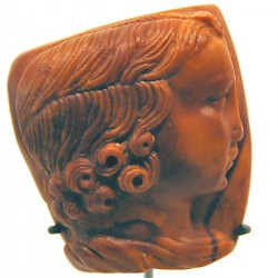 Nijmegen, Amber portait of a girl